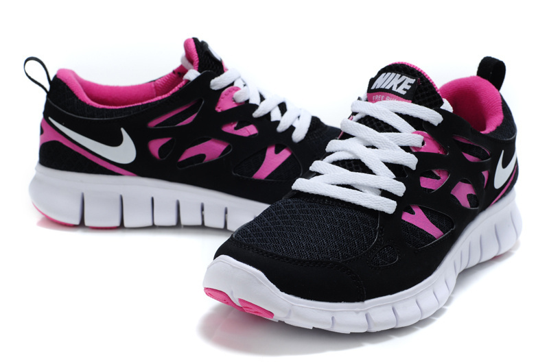 nike free run femme noir et blanc