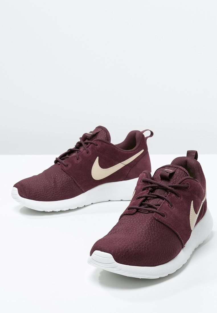 nike roshe run homme bordeaux