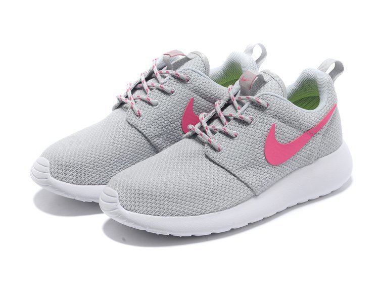 roshe run rose et blanche